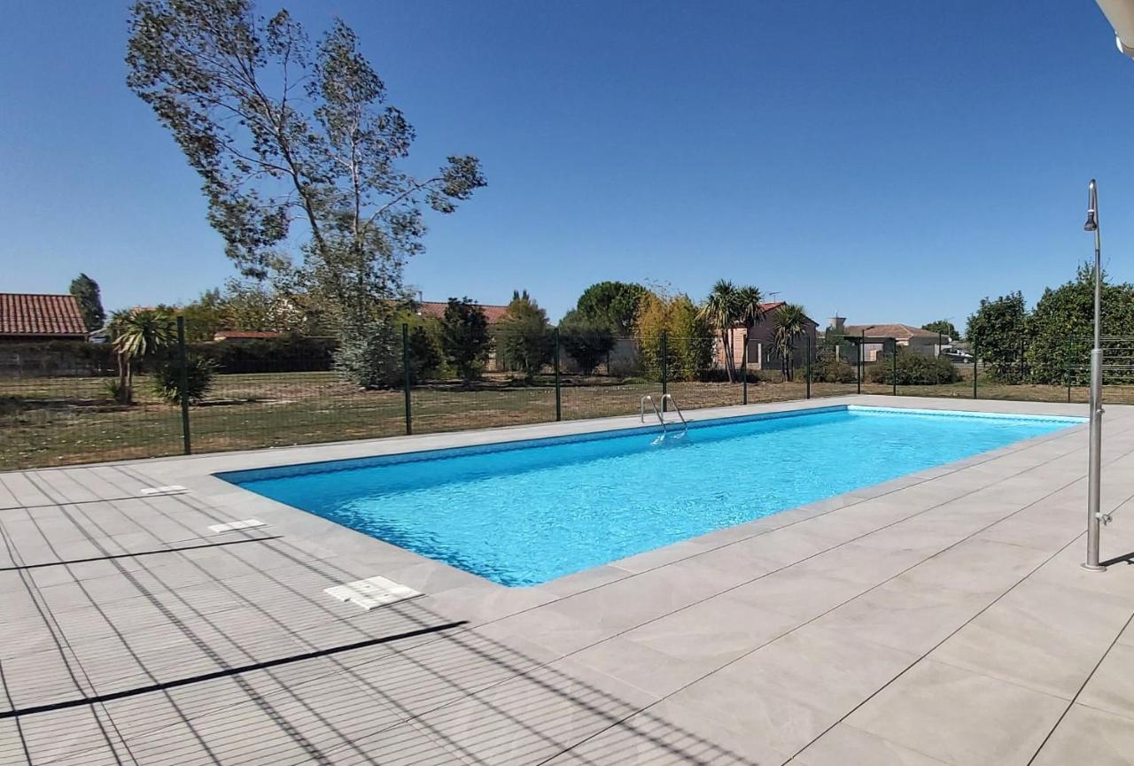 La Campagne Romantique - Avec Entree Autonome, Clim Neuve, Parking Prive & Sa Piscine ! - Saint-Sulpice  Eksteriør billede